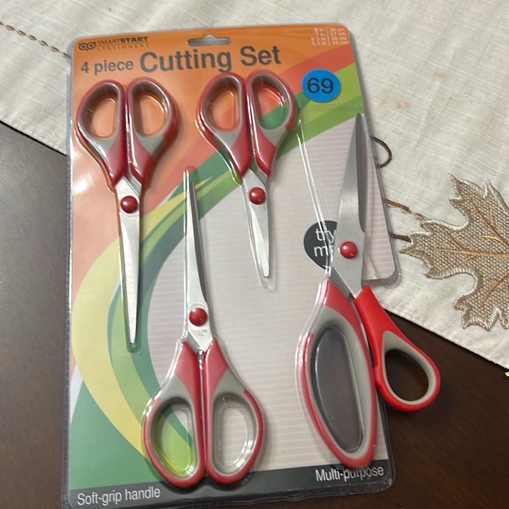 4 piece cutting set